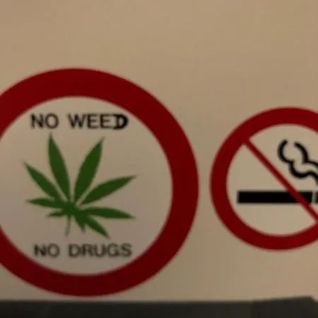 Lounge Park アパート *