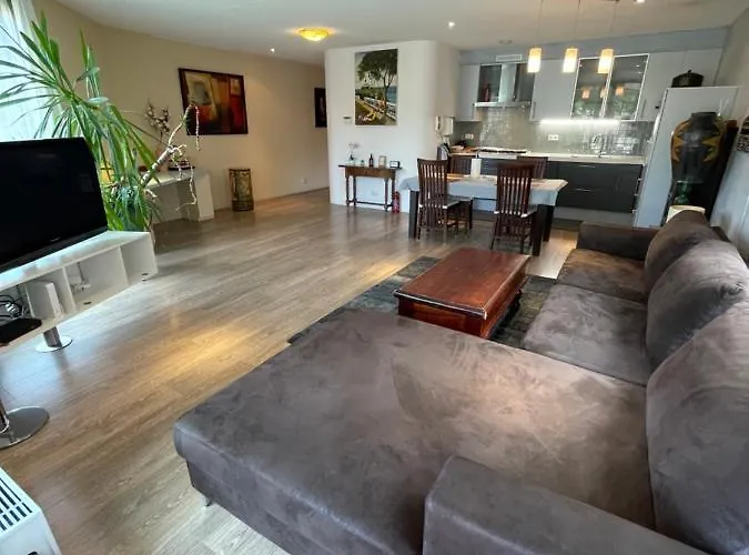 Lägenhet Lounge Park *